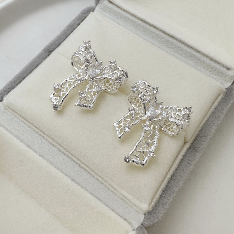 LunaBow Openwork Stud Earrings