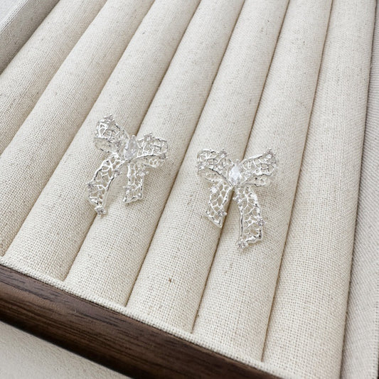LunaBow Openwork Stud Earrings