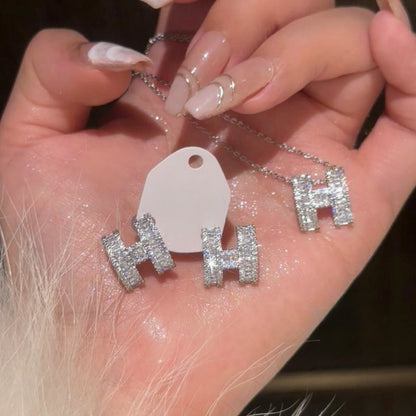 Lunaéquilibre Shimmering Jewelry Set