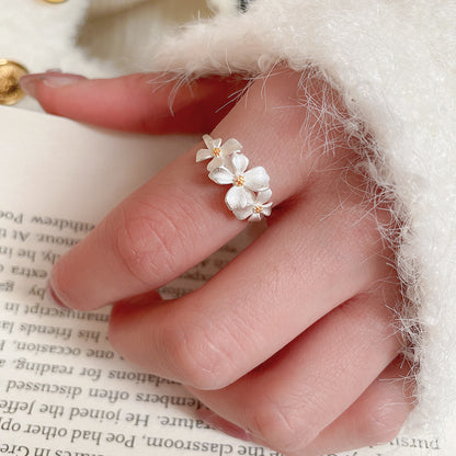 LunaFloral Silver Ring
