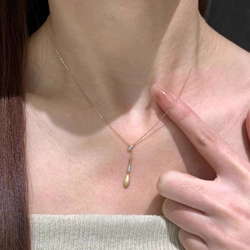 LunaDrop Gold Dainty Necklace