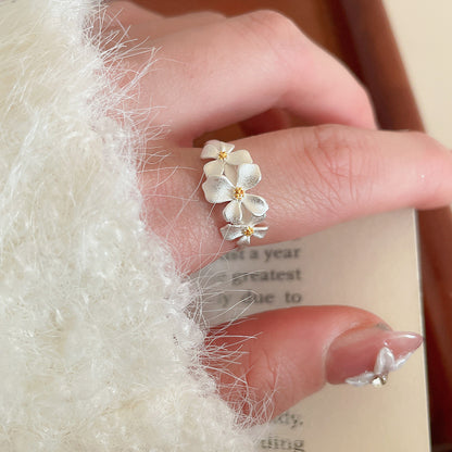 LunaFloral Silver Ring