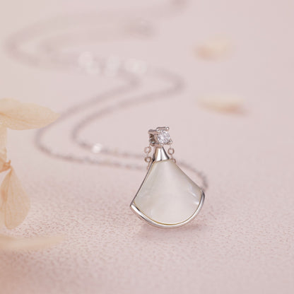 LunaVela Grace Necklace
