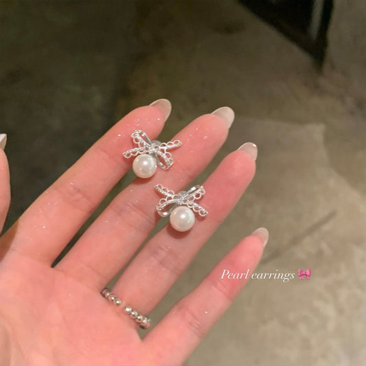 LunaBow Dainty Pearl Stud Earrings