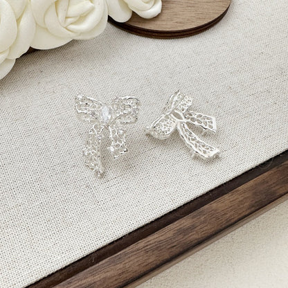 LunaBow Openwork Stud Earrings