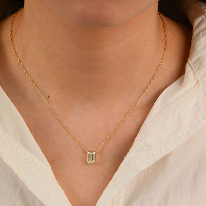 LunaBaguette Refined Necklace