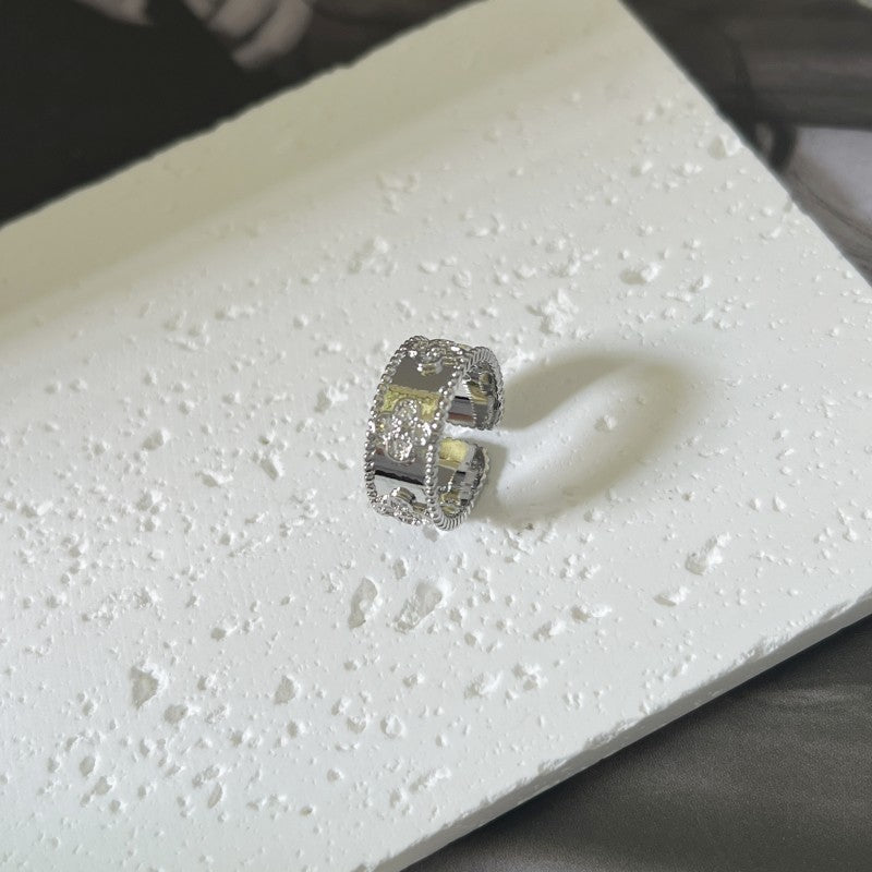 LunaBloom Petite Ring