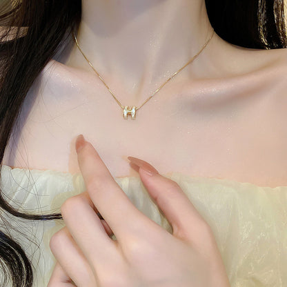 Lunaéquilibre Petite Necklace