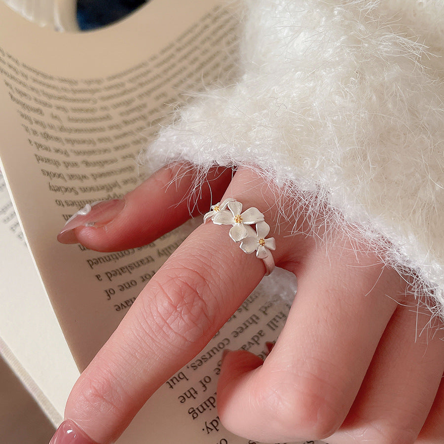 LunaFloral Silver Ring