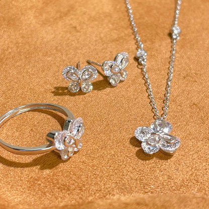 LunaPapillon Ethereal Necklace
