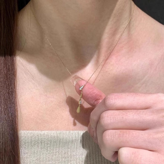 LunaDrop Gold Dainty Necklace